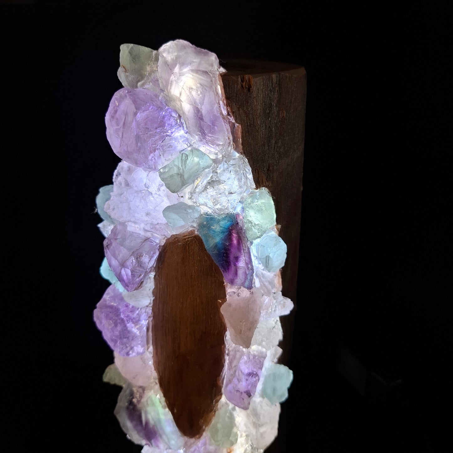 The crystal portal lamp