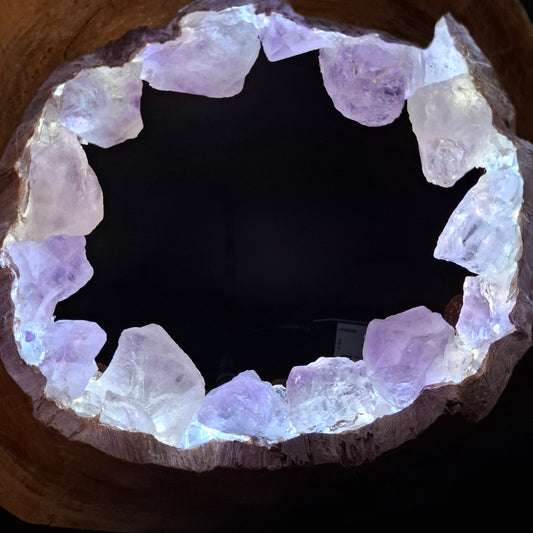 Amethyst portal lamp