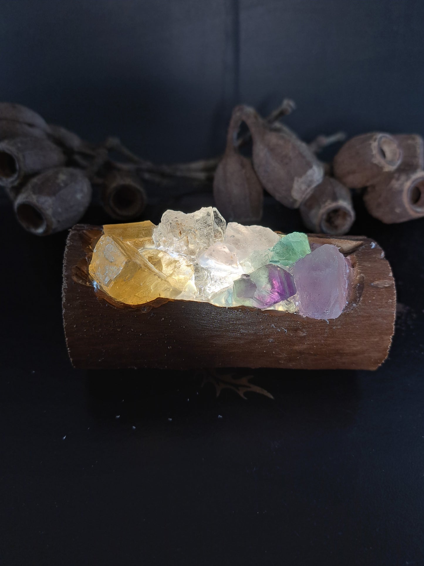 Micro rainbow crystal lamp