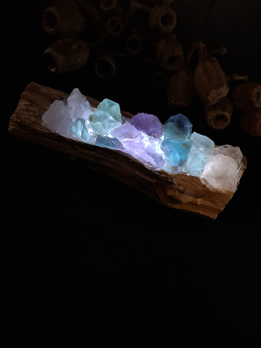 Amethyst, fluorite and Rose quartz lamp