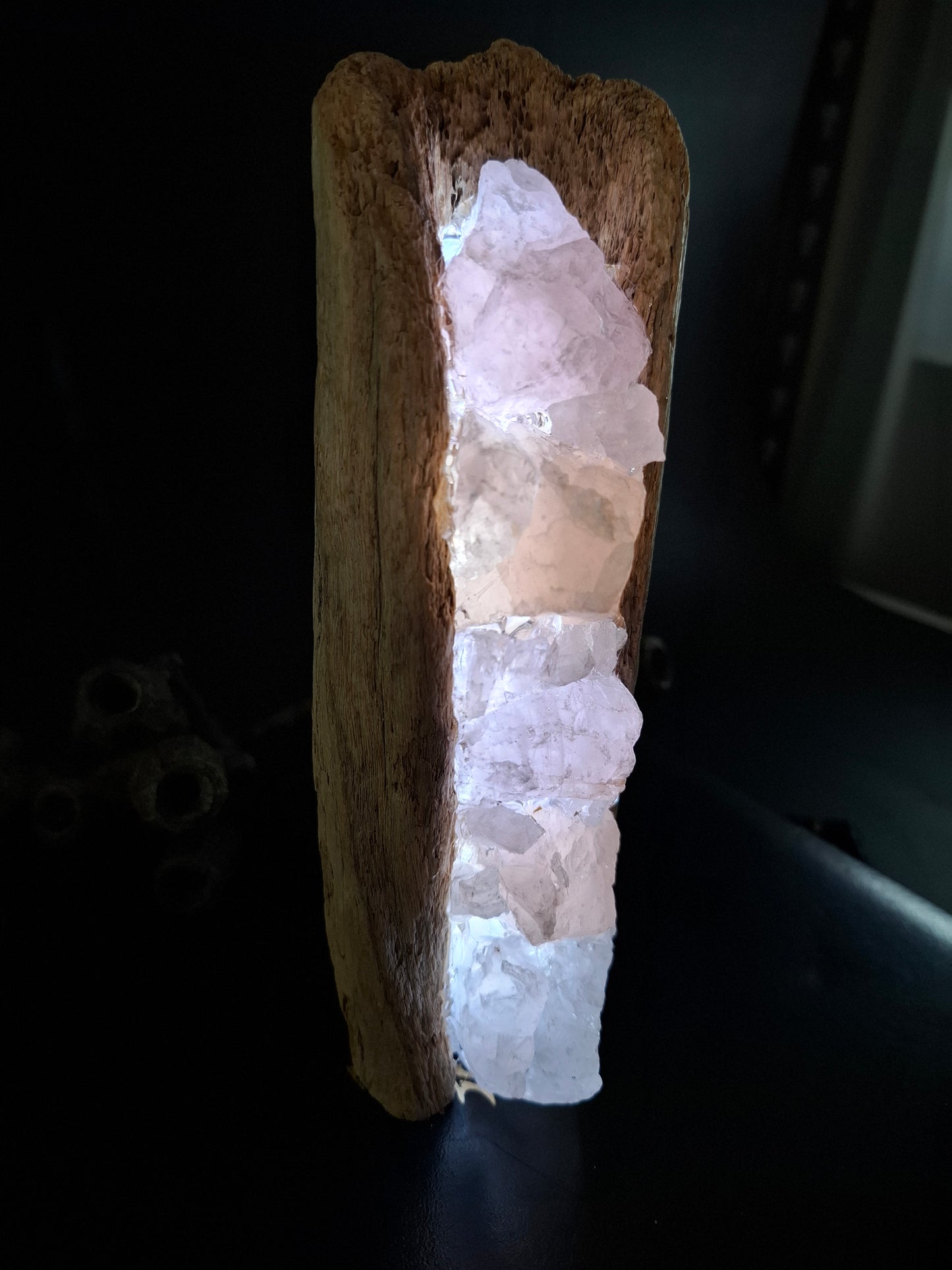 Rose quartz driftwood lamp