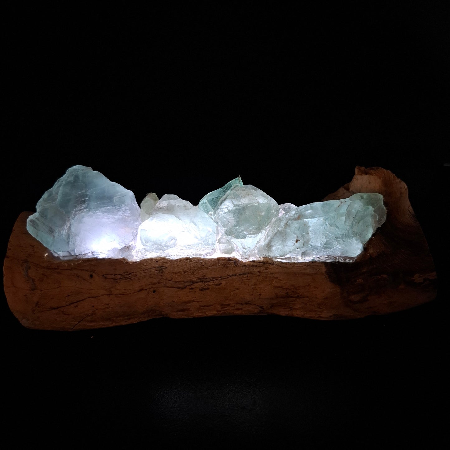 Fluorite and driftwood lamp