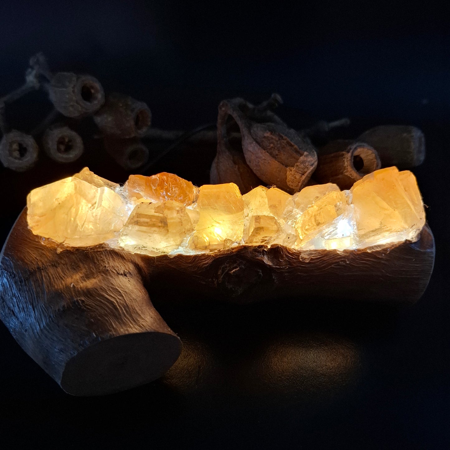Honey Calcite Eucalyptus lamp