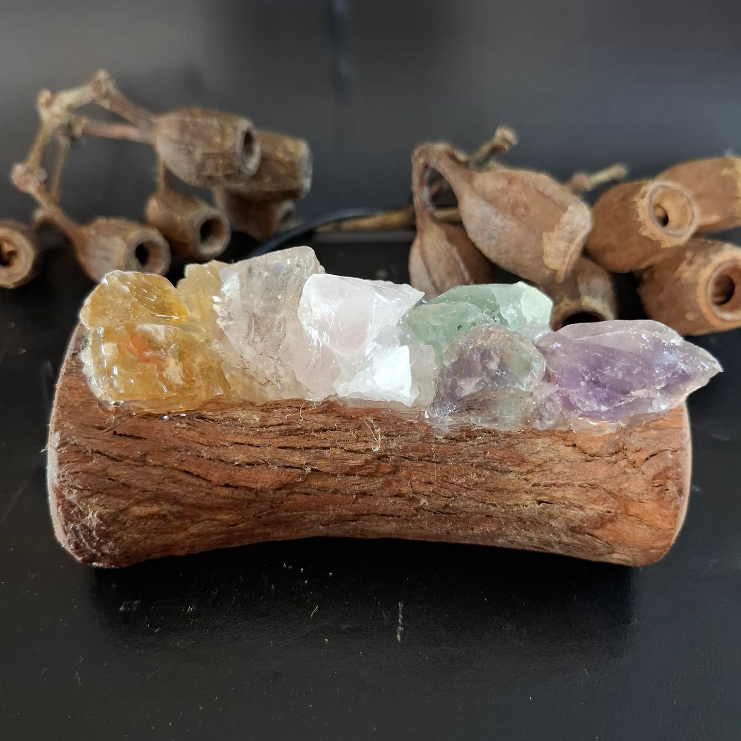 Rose quartz, Amethyst, fluorite and Honey calcite  mini lamp